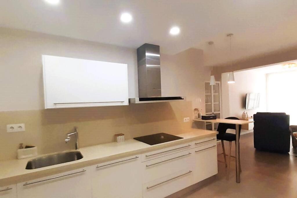 Mendoza A Un Paso De La Playa Apartment Málaga Exterior foto